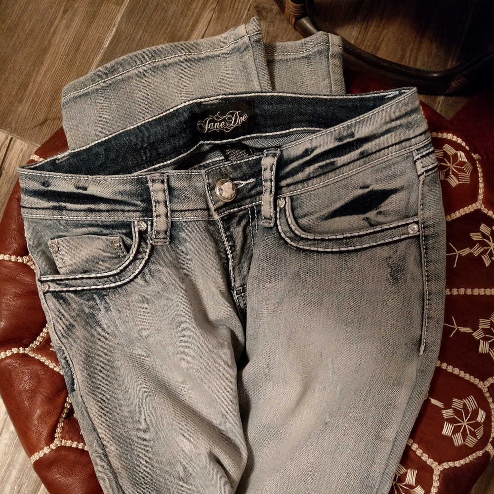 Acid wash jeans